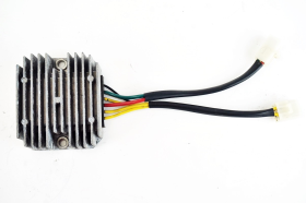 KYMCO K-XCT 300 12 17 regolatore di tensione originale